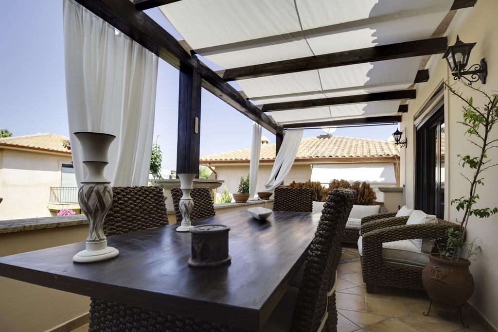 Anemoessa Apartment Пефкохори Екстериор снимка